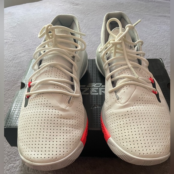 Under Armour Stephen Curry 3Zero III - Picture 2 of 4